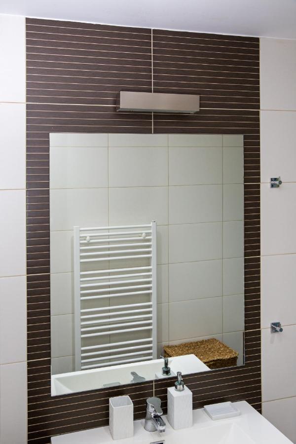 Lovely New Βuild Flat Near Metro - Free Parking Athens Exterior photo